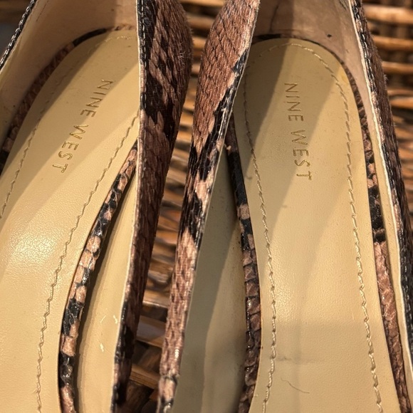 Nine West Snakeskin Patterned Women's Heels in 9.5 - Picture 9 of 13